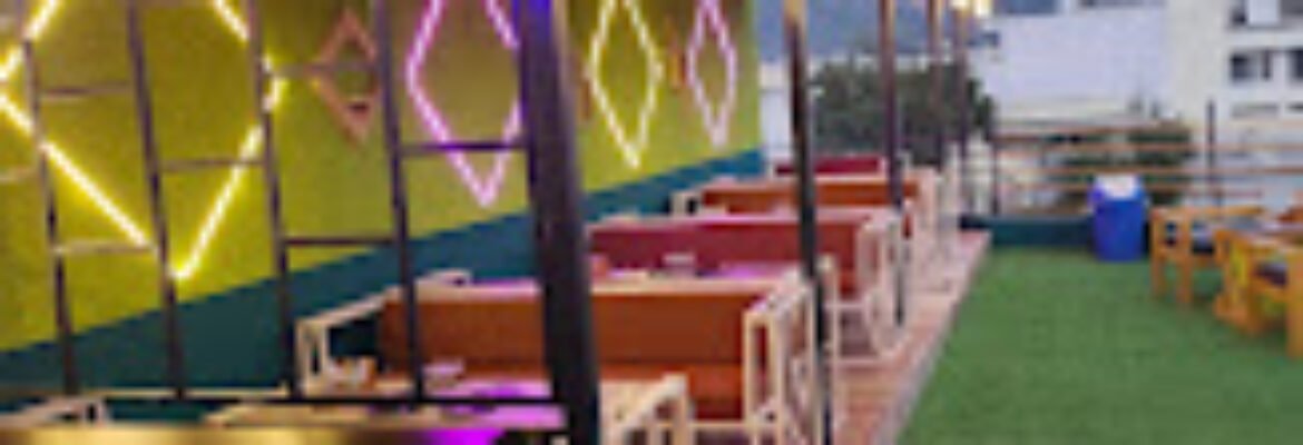 InBoX 09 Cafe & Roof-top Restaurant